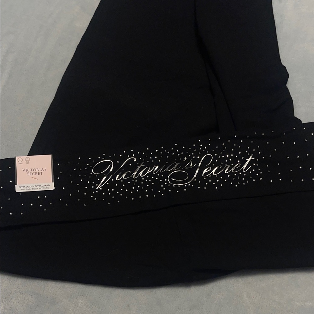 NEW Victoria’s Secret leggings